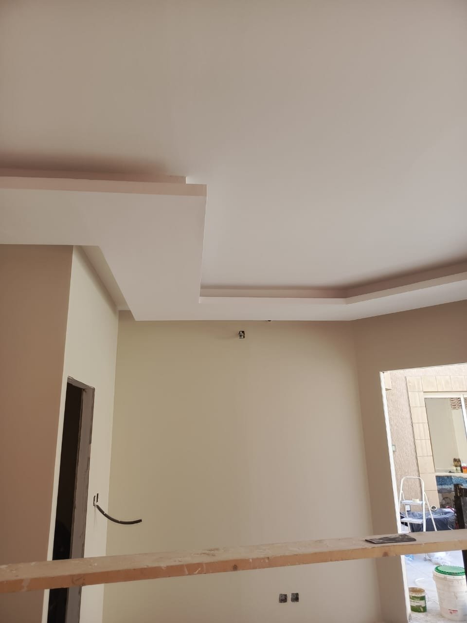أفضل معلم دهان بويه بالرياض 0500425669